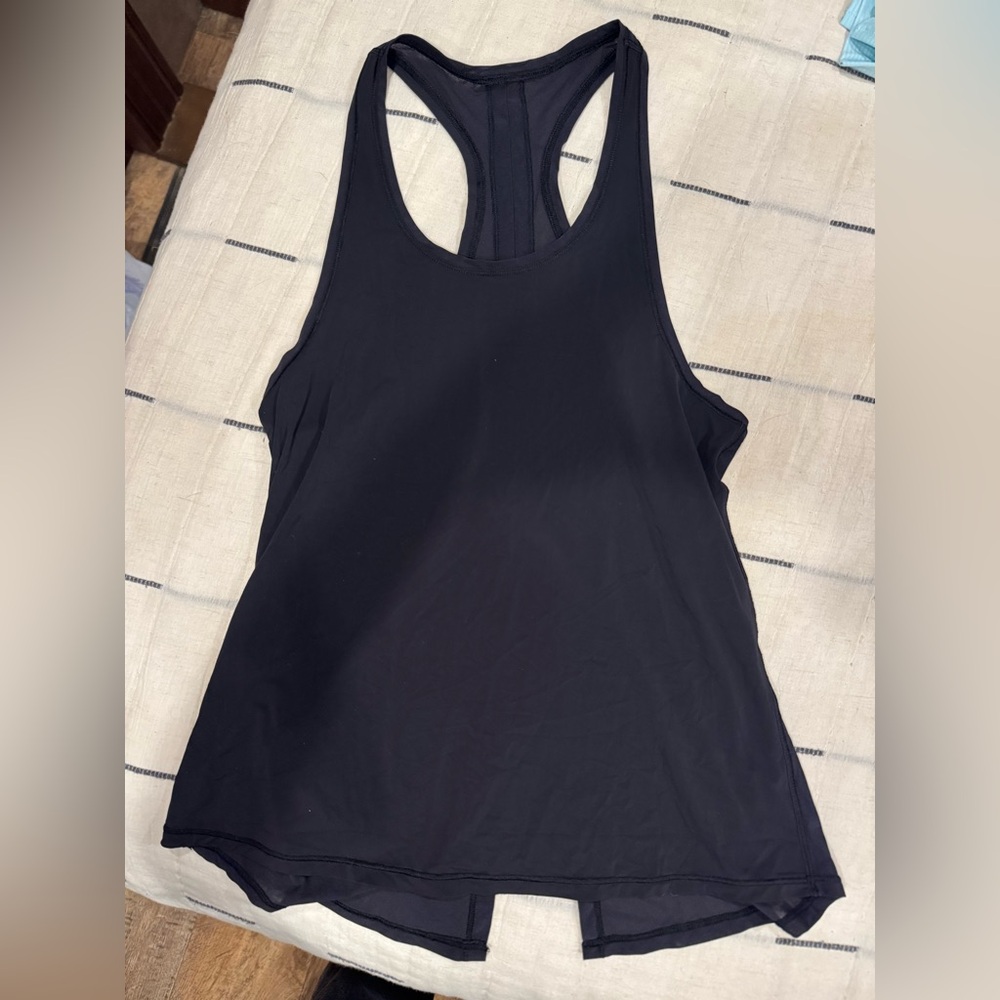 Black lululemon razorback open tank